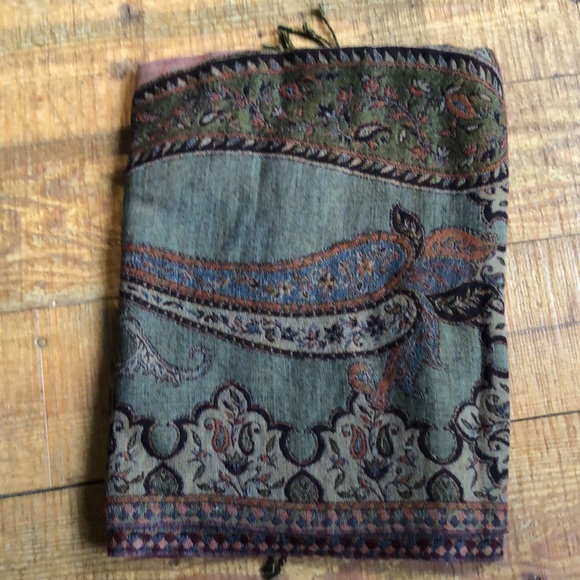 Fall scarf - Picture 2 of 4